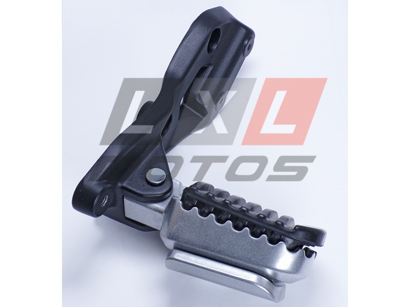 Estribo Frente Esq. c/ suporte Voge 625 DSX E5+